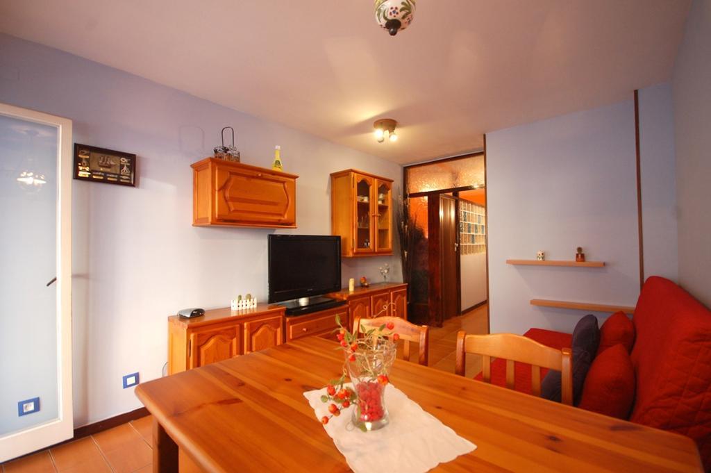 Lets Holidays Apartment Pool Terrace 또사데마르 외부 사진